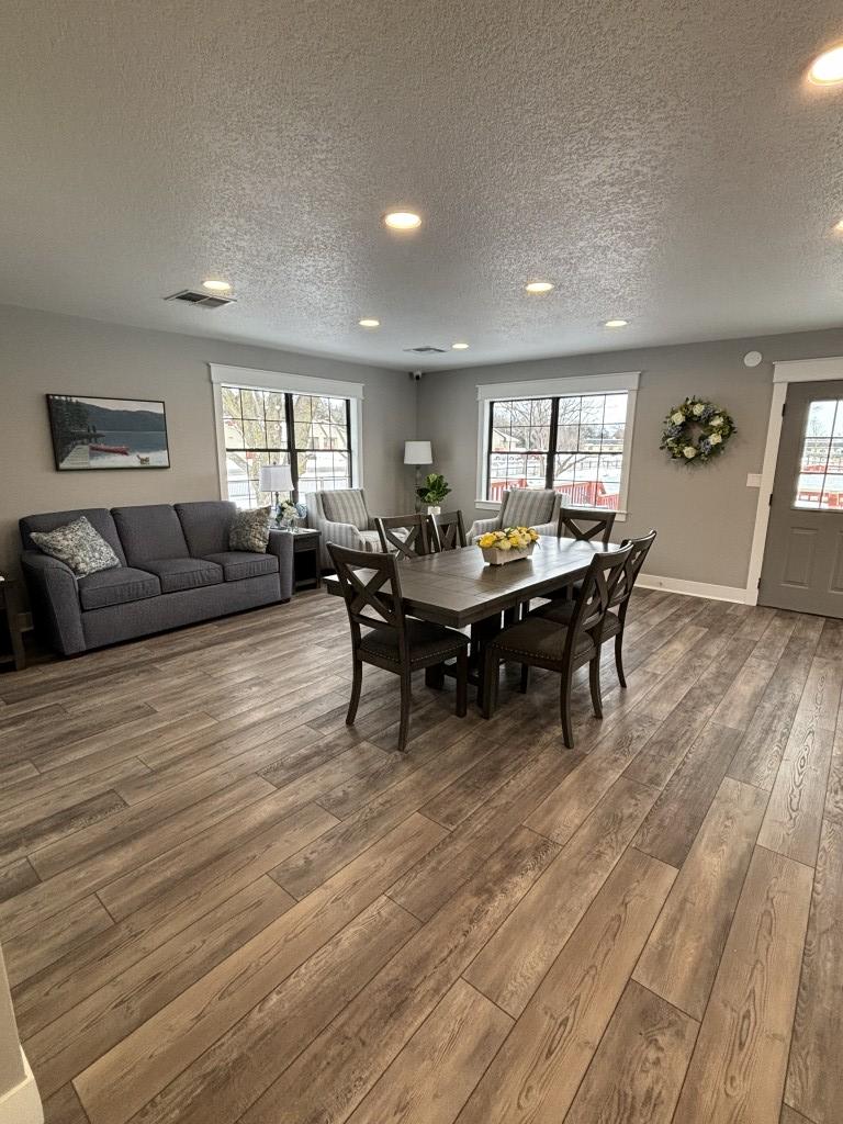 Lakeview Patio Homes-1 Bedroom - Image# 22