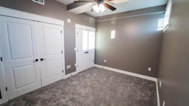 Citizens National Lofts 1-Bed 