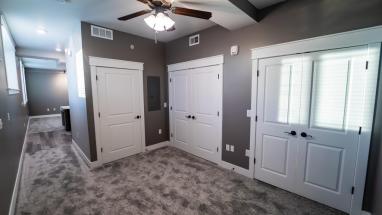 Citizens National Lofts 1-Bed 