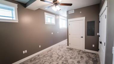 Citizens National Lofts 1-Bed 