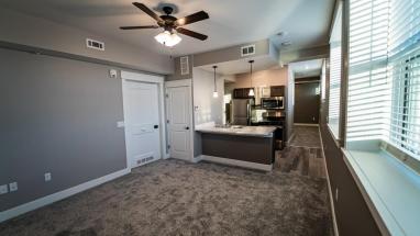 Citizens National Lofts 1-Bed 