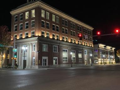 Citizens National Lofts 1-Bed 