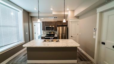 Citizens National Lofts 1-Bed 