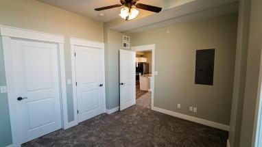 Citizens National Lofts 1-Bed 