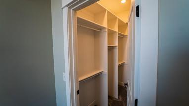 Citizens National Lofts 1-Bed 
