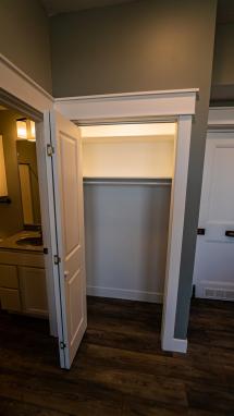 Citizens National Lofts 1-Bed 