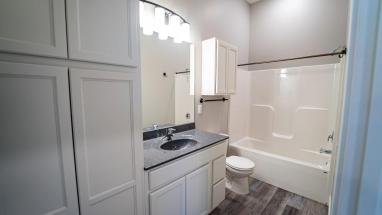 Citizens National Lofts 1-Bed 