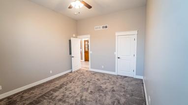 Citizens National Lofts 1-Bed 