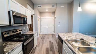 Citizens National Lofts 1-Bed 