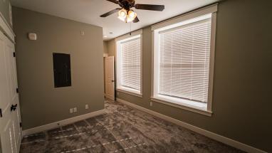 Citizens National Lofts 1-Bed 