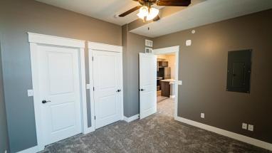Citizens National Lofts 1-Bed 